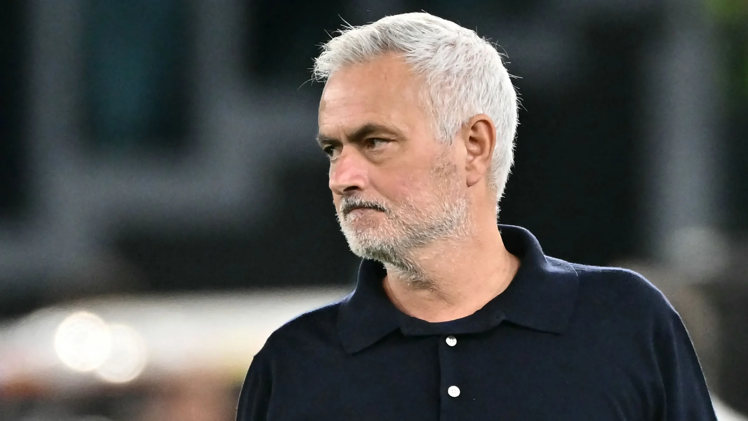 Sormenpäillä roikkumassa! Jamie Carragher antaa raivokkaan Jose Mourinho -tuomion Real Madridin hurjasta paluusta Romaa vastaan Mestarien liigassa